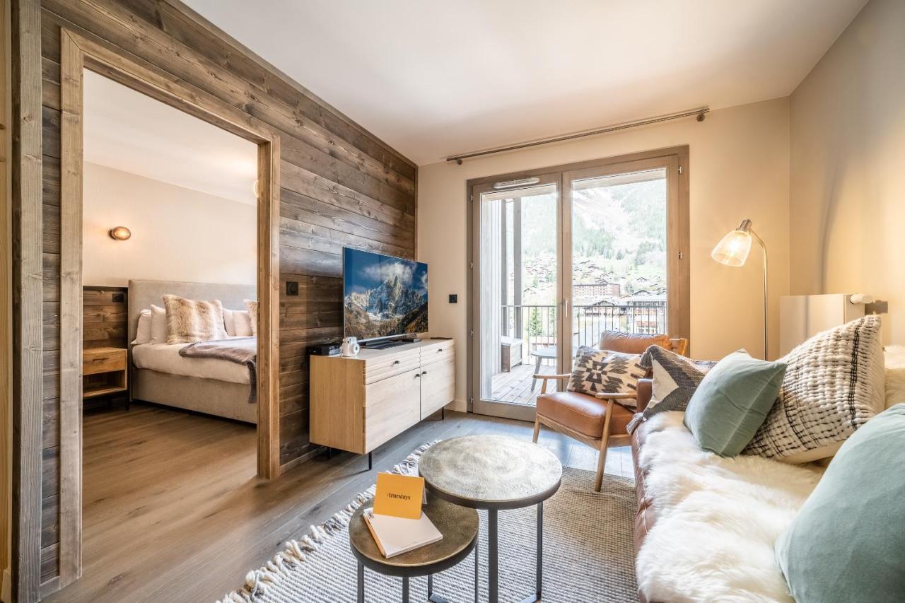 Kotibe - By Emerald Chamonix Mont Blanc